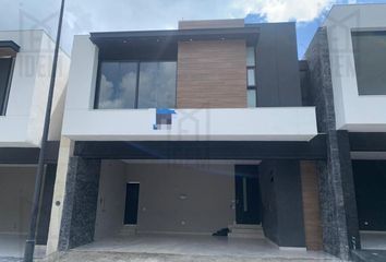 Casa en  Calle El Barro, La Noria, Monterrey, Nuevo León, 64997, Mex