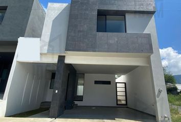 Casa en  Privada Alamos, Raúl Caballero Escamilla, Santiago, Nuevo León, 67328, Mex