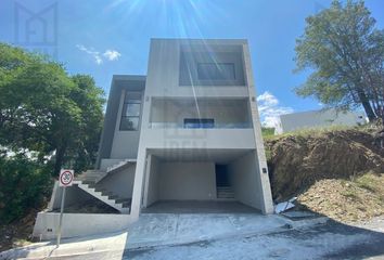 Casa en  Calle Mónaco, Fidencio Cavazos, Santiago, Nuevo León, 67328, Mex