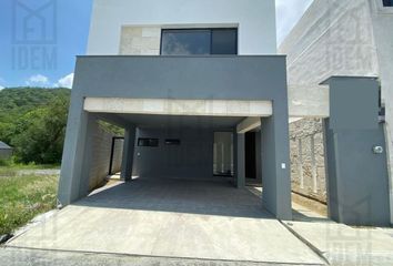 Casa en  Calle Mónaco, Fidencio Cavazos, Santiago, Nuevo León, 67328, Mex