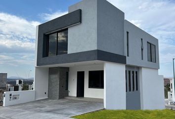 Casa en  Calle Cañadas Del Bosque, Morelia, Michoacán De Ocampo, 58200, Mex