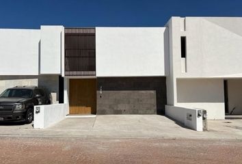 Casa en  Acceso A Recinto Ferial De Morelia, Morelia, Michoacán De Ocampo, 58200, Mex