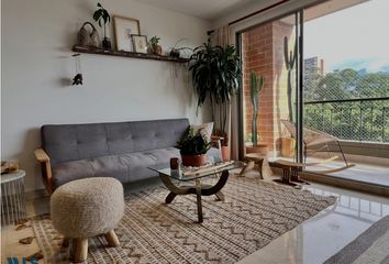 Apartamento en  Poblado, Medellín