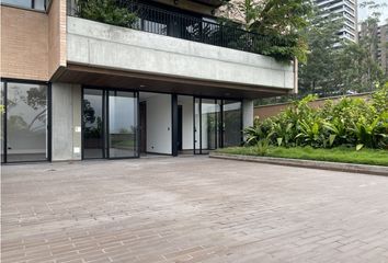 Apartamento en  Poblado, Medellín