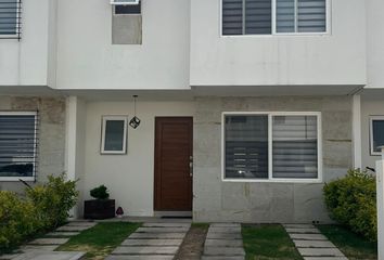 Casa en condominio en  Libramiento Surponiente De Querétaro, Tres Cantos Residencial, Santiago De Querétaro, Querétaro, 76235, Mex