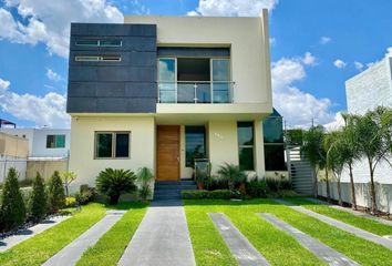 Casa en  Boulevard Valle Imperial, Valle Imperial, Zapopan, Jalisco, 45134, Mex