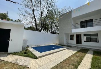 Casa en  Pedregal De Las Fuentes, Jiutepec, Morelos