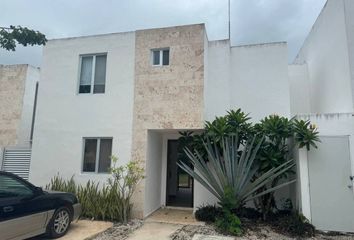 Casa en  Carretera Conkal - Chicxulub Puerto, Conkal, Yucatán, 97347, Mex