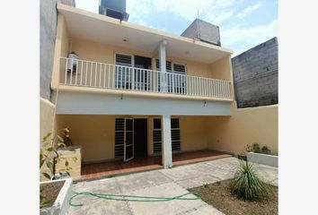 Casa en  Calle Tarianes, Los Tarianes, Jiutepec, Morelos, 62577, Mex