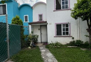 Casa en  Avenida 8 De Julio 723, Tlaquepaque, San Pedro Tlaquepaque, Jalisco, 45601, Mex