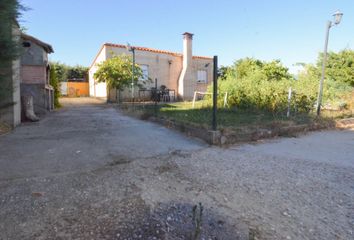 Chalet en  Aldeaseca De La Armuña, Salamanca Provincia