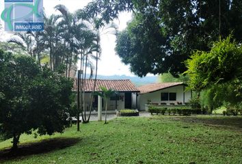 Villa-Quinta en  Santa Fe De Antioquia