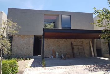 Casa en  Altozano, Santiago De Querétaro, Querétaro, Mex