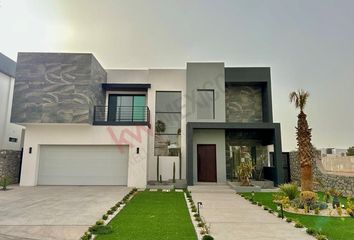 Casa en  Campos Elíseos, Juárez, Chihuahua