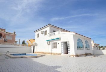 Chalet en  Orihuela-costa, Alicante Provincia