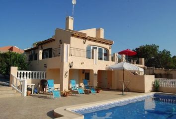 Chalet en  Orihuela-costa, Alicante Provincia