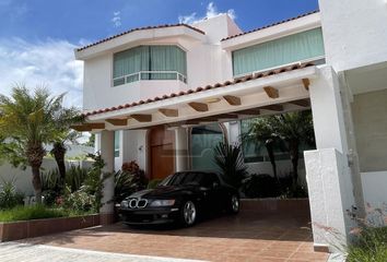 Casa en  Fraccionamiento Cumbres Del Lago, Municipio De Querétaro