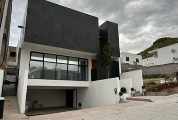 Casa en  Calle Puente Castilla, Puente De Cantera, Chihuahua, 31116, Mex