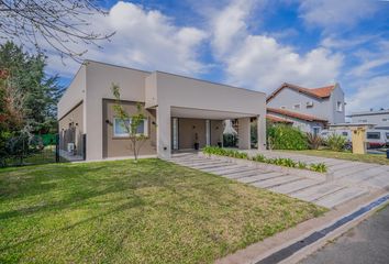 Casa en  Carlos Spegazzini, Partido De Ezeiza