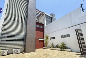 Casa en  Calle Ébano, Lomas Doctores, Tijuana, Baja California, 22045, Mex