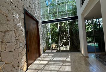 Casa en  Calle 18 108-108, Cholul, Mérida, Yucatán, 97305, Mex