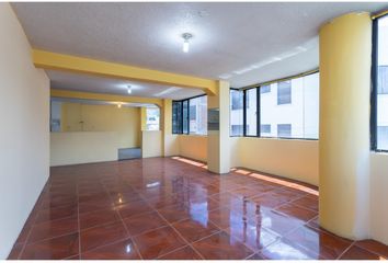 Casa en  Villaflora, La Magdalena, Quito