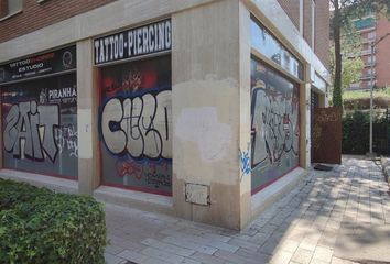 Local Comercial en  Aluche, Madrid