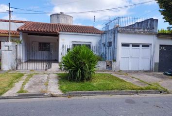 Casa en  Guillermo Hudson, Partido De Berazategui