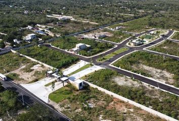 Lote de Terreno en  Calle 9, Sitpach, Mérida, Yucatán, 97306, Mex