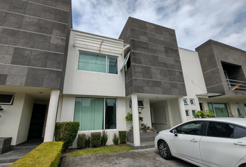 Casa en condominio en  Paseo De Juan Diego, Hacienda Guadalupe, San Salvador Tizatlalli, Metepec, México, 52172, Mex