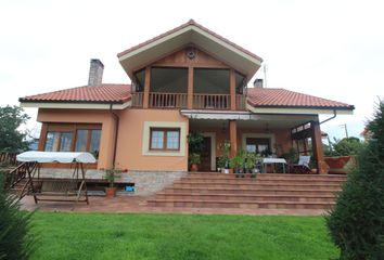 Chalet en  Montecerrado, Asturias