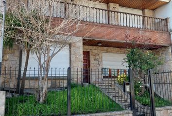 Casa en  San Juan, Mar Del Plata