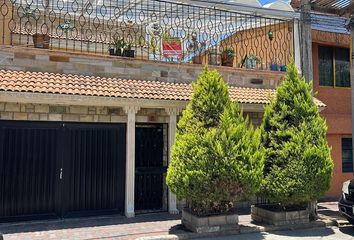 Casa en  Avenida Carlos Hank González, Ciudad Azteca Primera Sección, Ecatepec De Morelos, México, 55120, Mex