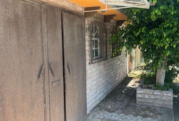 Casa en  Avenida Nicolás Bravo, Jardines De Morelos, Ecatepec De Morelos, México, 55070, Mex