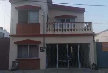 Casa en  Calle 13 De Septiembre 1809-1811, Martínez, Monterrey, Nuevo León, 64550, Mex