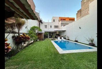 Casa en  Calle Netzahualcóyotl, Centro, Cuernavaca, Morelos, 62000, Mex