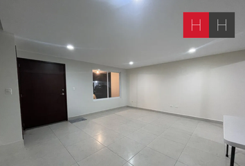 Casa en  Avenida Matamoros 770-774, Villas América, Heróica Puebla De Zaragoza, Puebla, 72470, Mex