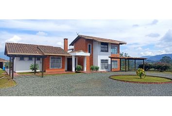 Casa en  Los Alamos, Pereira