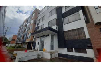 Apartamento en  Santa Barbara Norte, Bogotá