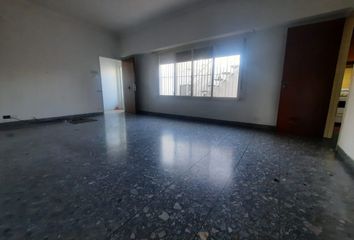 Departamento en  Calle Lavalle, Quilmes, B1878, Provincia De Buenos Aires, Arg