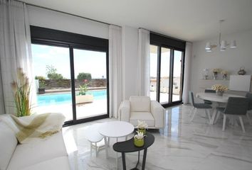 Villa en  Distrito 2 - Urbanizaciones - Los Naúfragos, Torrevieja