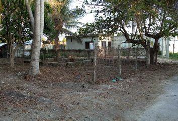 Lote de Terreno en  Avenida 9 39, Gonzalo Guerrero, Bacalar, Quintana Roo, 77934, Mex