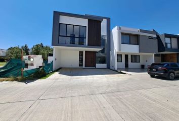 Casa en  Marcelino Garcia Barragán, Zapopan, Jalisco