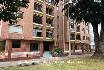 Apartamento en  San Patricio, Bogotá