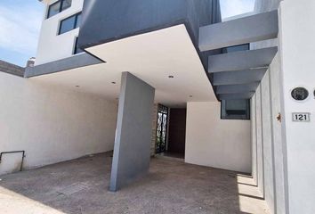 Casa en  Calle La Oliva, Mexquitic De Carmona, San Luis Potosí, 78470, Mex