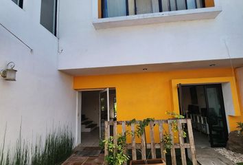 Casa en  Calle Prado De Las Gladiolas 4266-4296, Prados Tepeyac, Zapopan, Jalisco, 45050, Mex