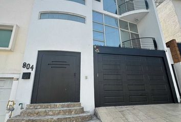 Casa en  Calle Ingeniero Ernesto Marroquín, Colinas De San Jerónimo, Monterrey, Nuevo León, 64634, Mex