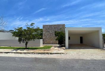 Casa en  Emiliano Zapata Nte, Mérida, Yucatán