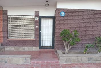 Casa en  Godoy Cruz, Mendoza