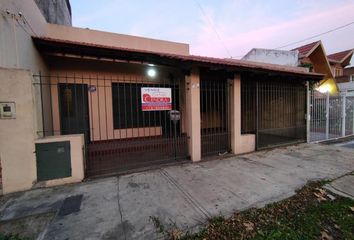 Casa en  Lomas De Zamora, Partido De Lomas De Zamora